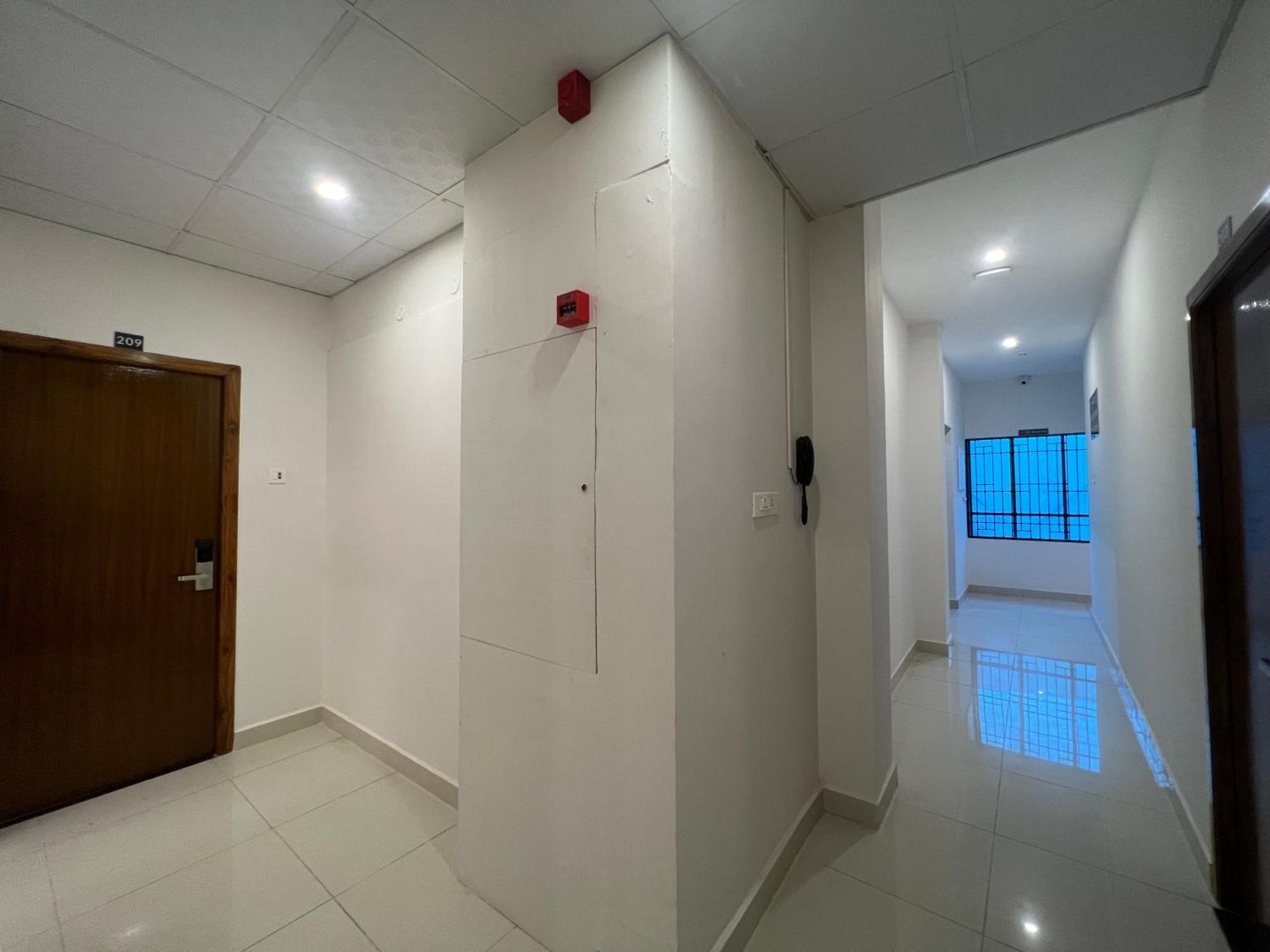 Le Hotel Host Tiruchirappalli Kültér fotó