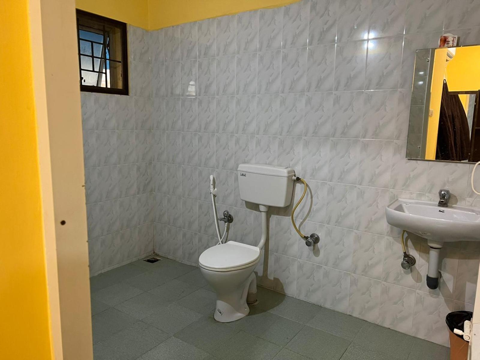 Le Hotel Host Tiruchirappalli Kültér fotó